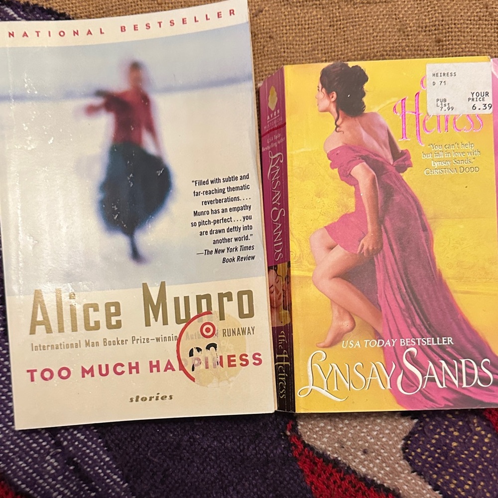 Alice Munro and Lynsay Sands Bestseller Books